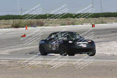 media/Jun-01-2024-CalClub SCCA (Sat) [[0aa0dc4a91]]/Group 3/Qualifying/